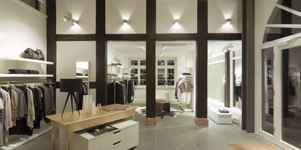 Gestión Integral de Proyectos Venturada · Diseño de interiores de espacios comerciales
